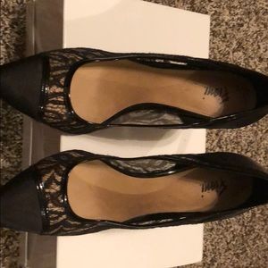 Size 9.5 Fioni Black shoe